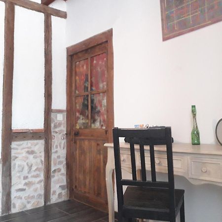 Chambre Double Vallon-en-Sully Kültér fotó